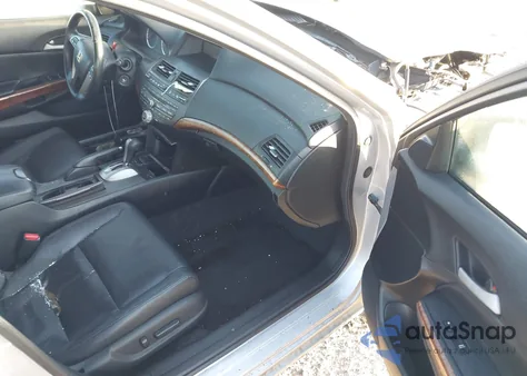 2011 Honda Accord 2.4 Ex-L из США, поврежденный, VIN 1HGCP2F83BA143718